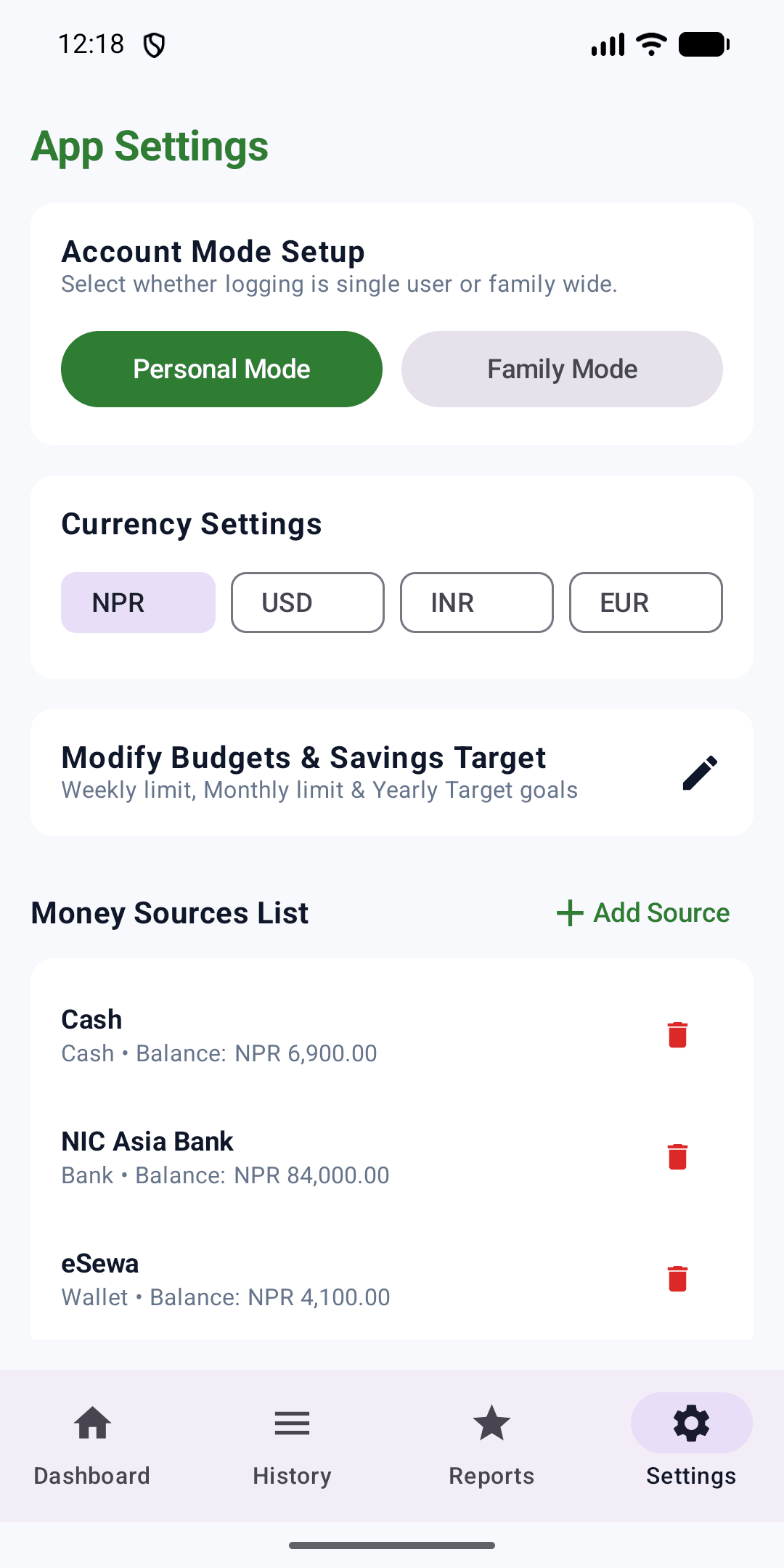 Settings, including language, currency, app lock, reminders and backup